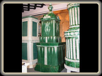 Quadrangolare sfruz verde